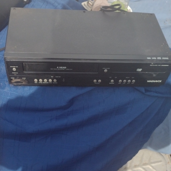 - Magnavox Black DVD VCR Combo - Picture 1 of 1